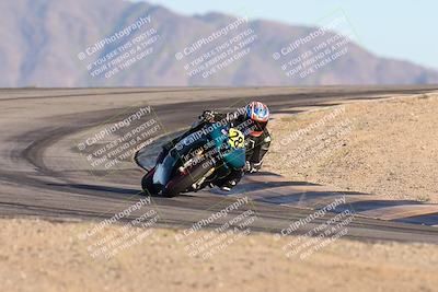 media/Dec-07-2025-CVMA (Sun) [[3e7d2de5dc]]/Race 17-Amateur Formula Middleweight/